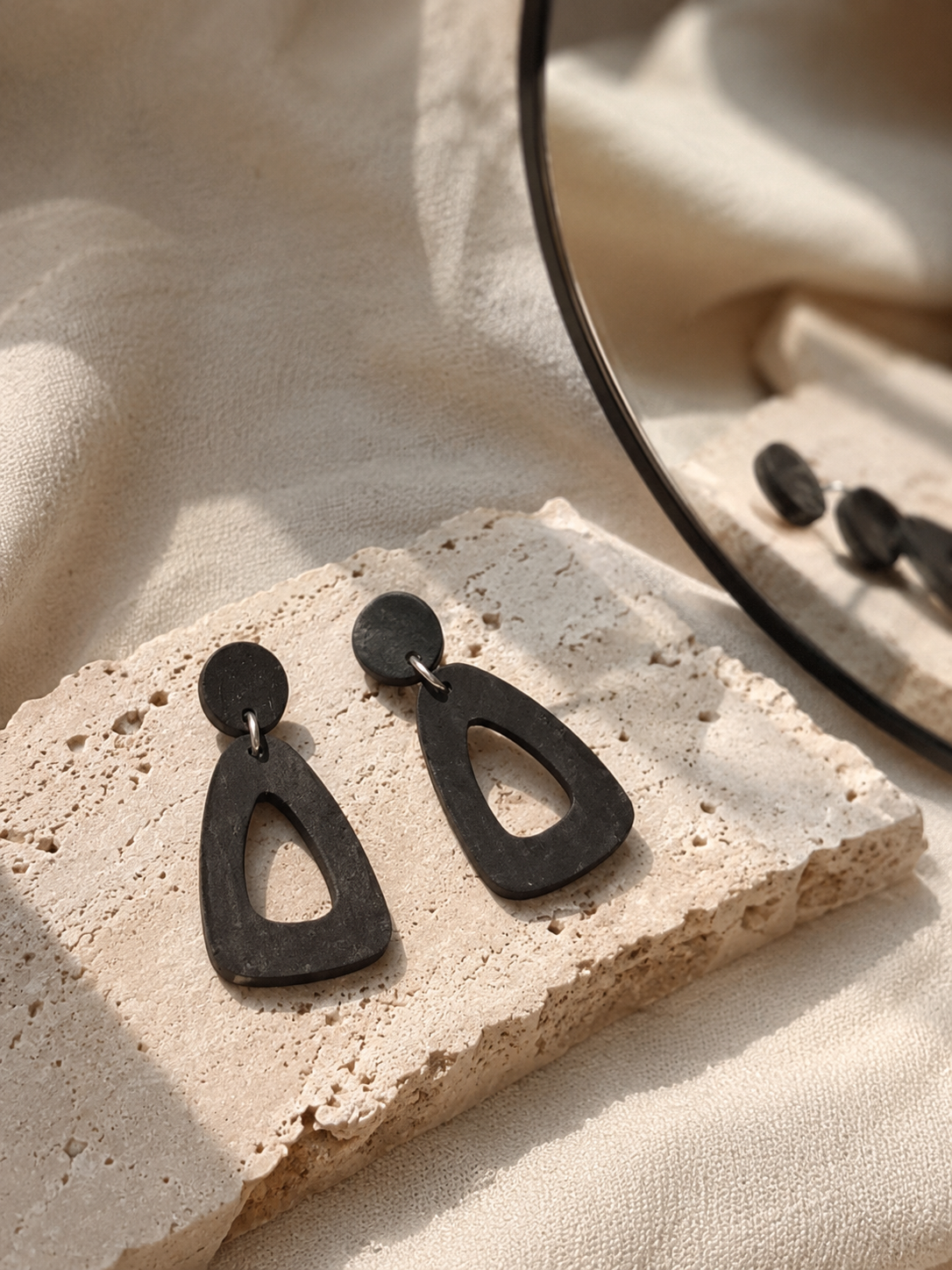 Pendientes Nara