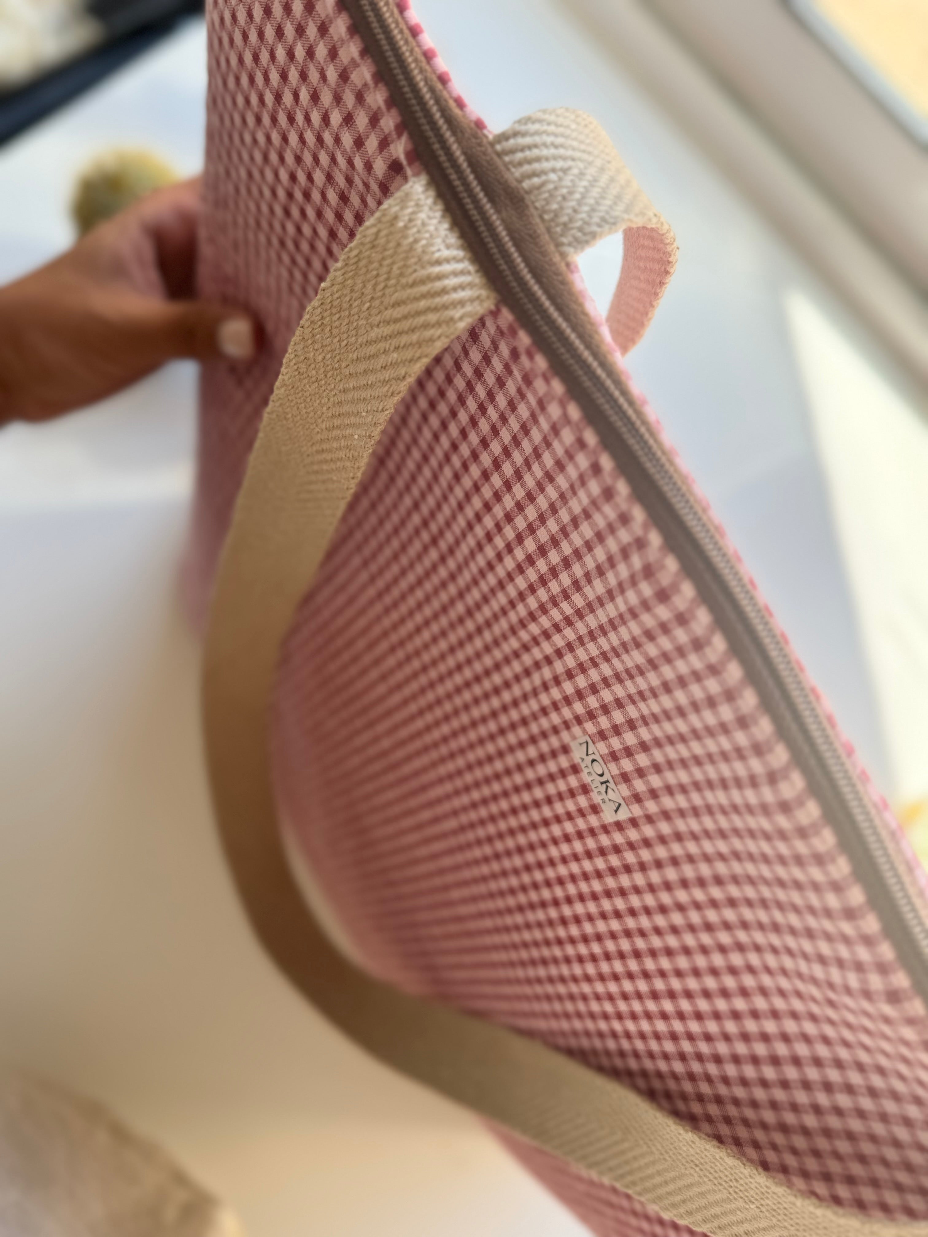 Tote Bruma · Vichy Cherry 🍒